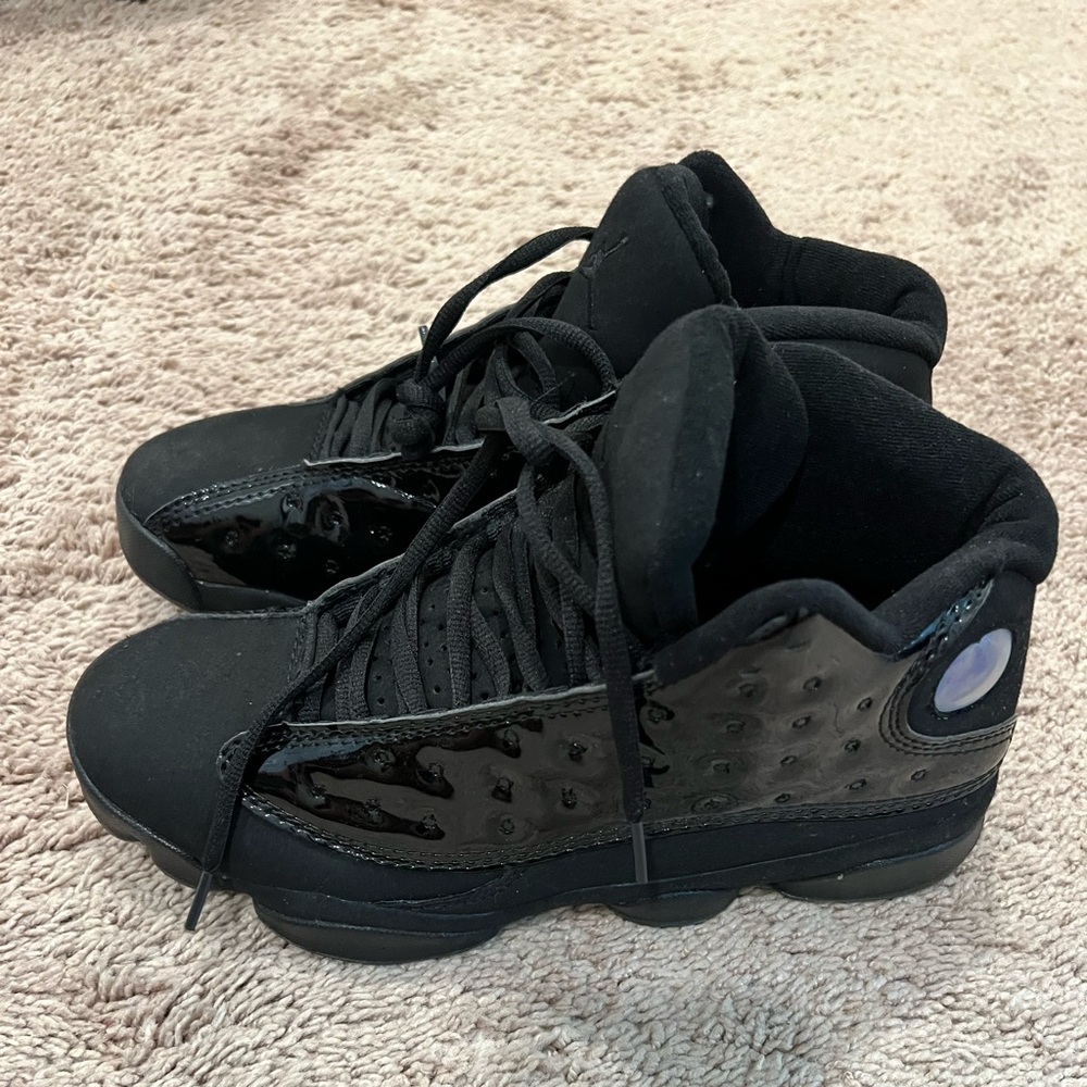 Size 8.5 MEN Nike Air Jordan basketball shoes black